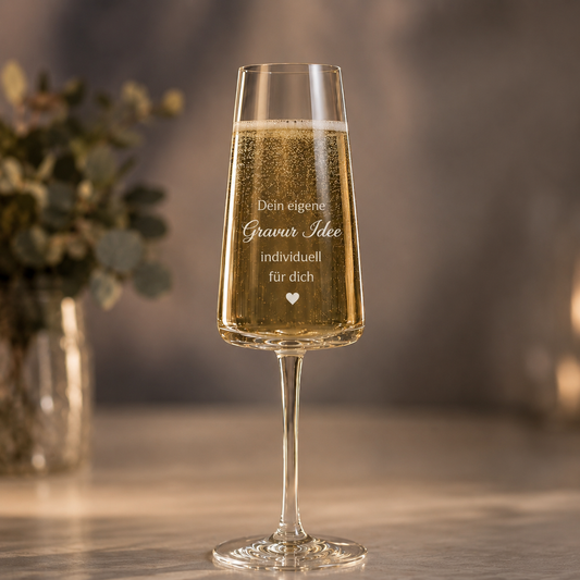 Stölzle Lausitz Sektglas mit personalisierter Gravur – Designübersicht aus dem Konfigurator