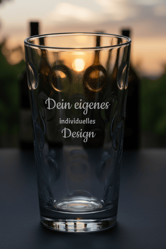 Dubbeglas mit personalisierter Gravur. Spülmaschinenfeste Lasergravur - Eigenes Design aus unserem Konfigurator