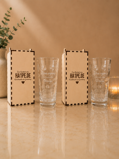 Geschenkset mit zwei gravierten Böckling Dubbegläsern in personalisierter Holz-Geschenkbox | Ha1pe.de