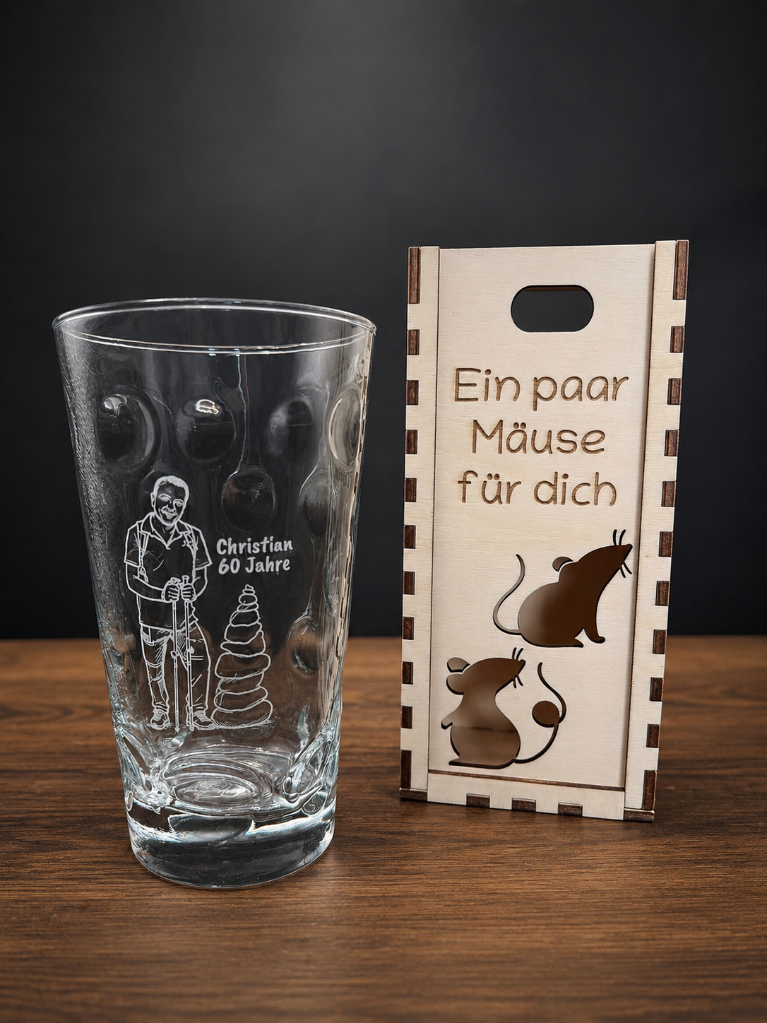 Individuelles Geschenkset auf Kundenunsch graviert