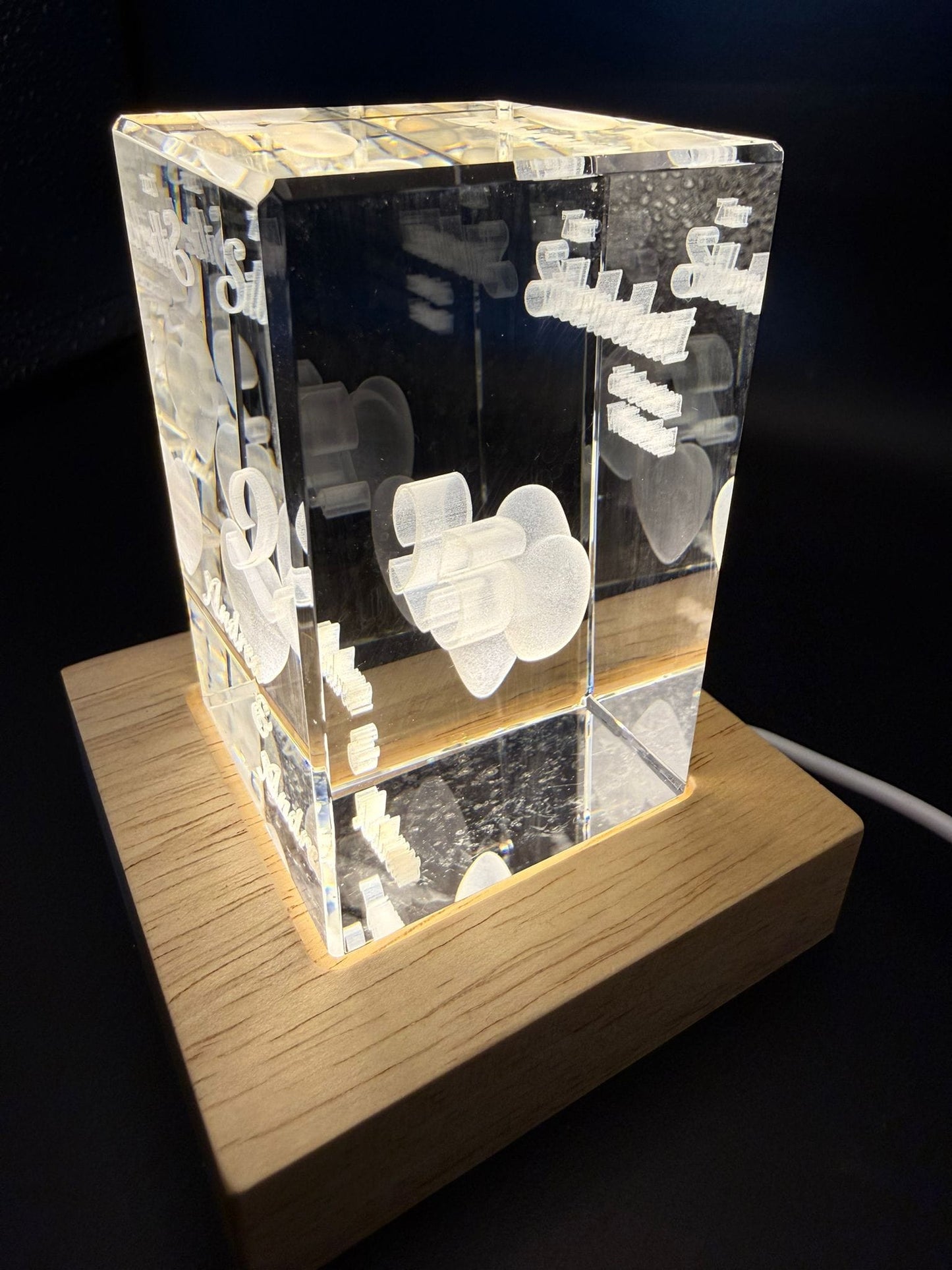 Kristall Rrechteck (K9) mit personalisierter 3D Gravur 