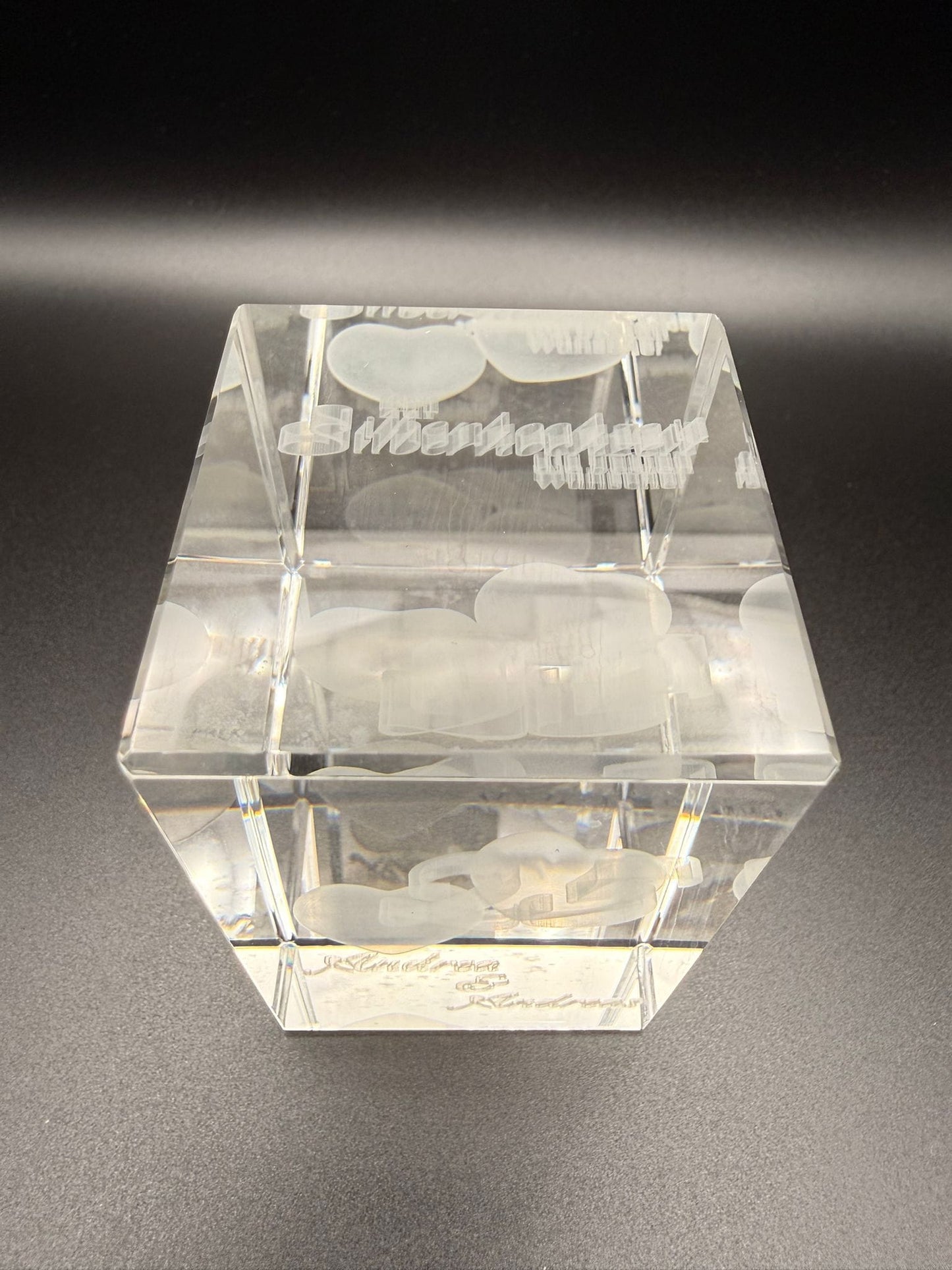 Kristall Rrechteck (K9) mit personalisierter 3D Gravur 