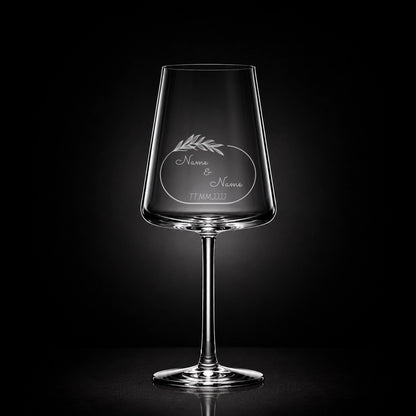 Rotweinglas mit deiner eigenen Gravur, personalisiert, spülmaschinenfest und einzigartig wie du - Oval mit Blättern