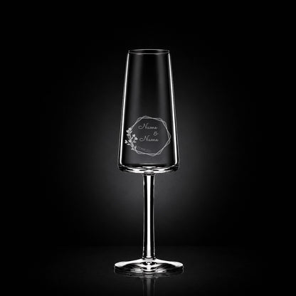 Stölzle Lausitz Sektglas mit deiner eigenen Gravur, personalisiert, spülmaschinenfest und einzigartig wie du - Fünfeck mit Blumen