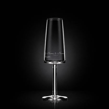 Stölzle Lausitz Sektglas mit deiner eigenen Gravur, personalisiert, spülmaschinenfest und einzigartig wie du - Zierecke