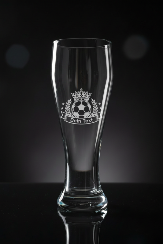 Weizenglas 0,5l mit Gravur – Fußball Fan-Edition, personalisiertes Geschenk für Fußballfans